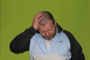 Pojišťovací makléř versus pojišťovací agent/zaměstnanec pojišťovny
